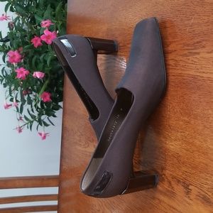 Stuart weitzman brown heels